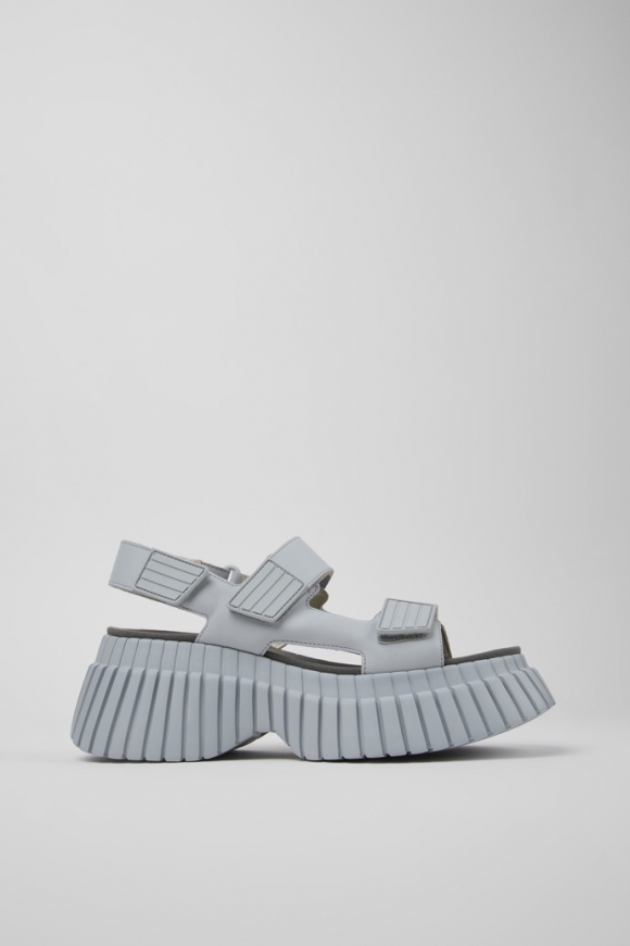 Neu Eingetroffen Camper BCN - Graue Damensandalen aus Leder mit Doppelriemen Neu Eingetroffen Camper BCN - Graue Damensandalen aus Leder mit Doppelriemen