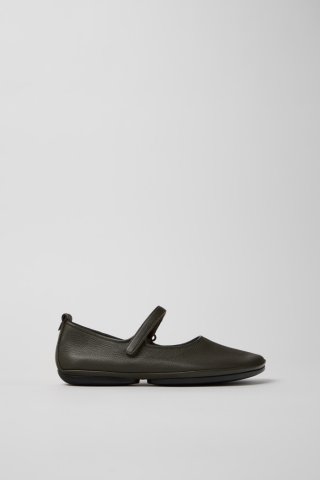 Neu Eingetroffen Camper Right Nina - Grüner Lederschuh für Damen. Neu Eingetroffen Camper Right Nina - Grüner Lederschuh für Damen.