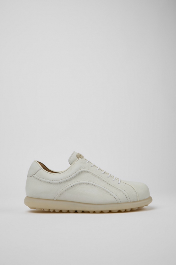 Neu Eingetroffen Camper Pelotas - Weißer Herrensneaker aus ungefärbtem Leder Neu Eingetroffen Camper Pelotas - Weißer Herrensneaker aus ungefärbtem Leder
