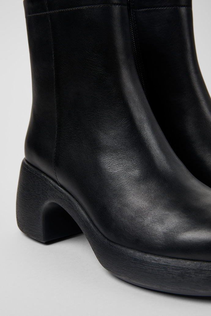 Neu Eingetroffen Camper Thelma II - Schwarze Lederstiefeletten für Damen.