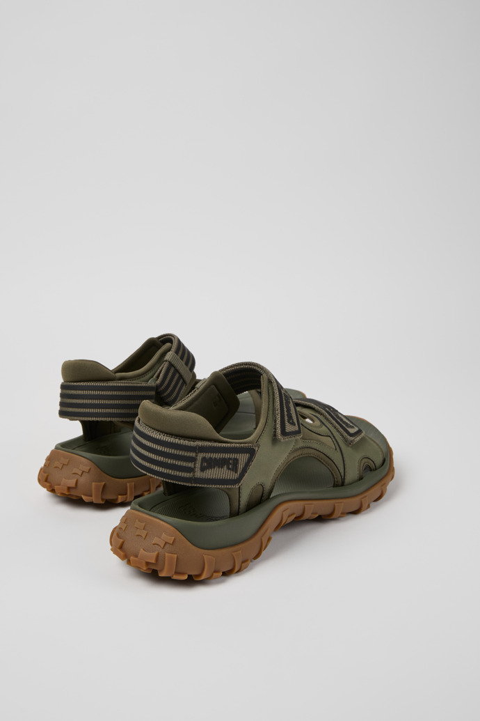 Neu Eingetroffen Camper Drift Trail Sandal - Grüne Herrensandalen aus recyceltem PET und Leder.