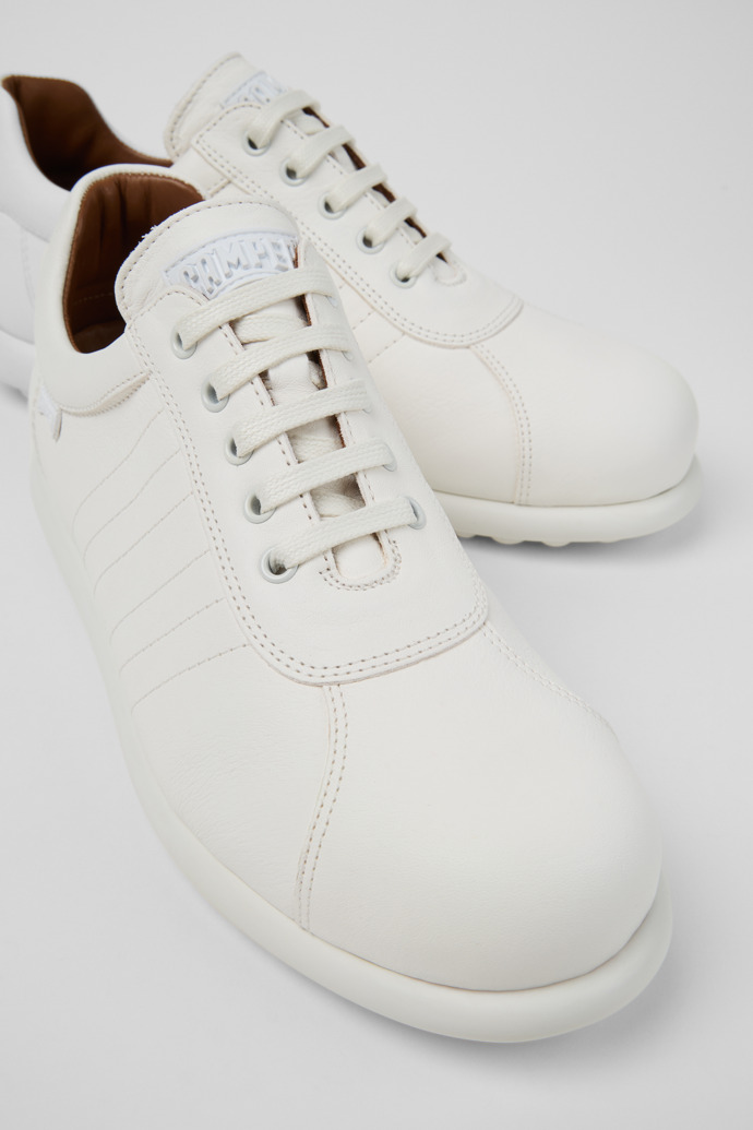 Neu Eingetroffen Camper Pelotas Festival Edition - Kultiger weißer Herrenschuh