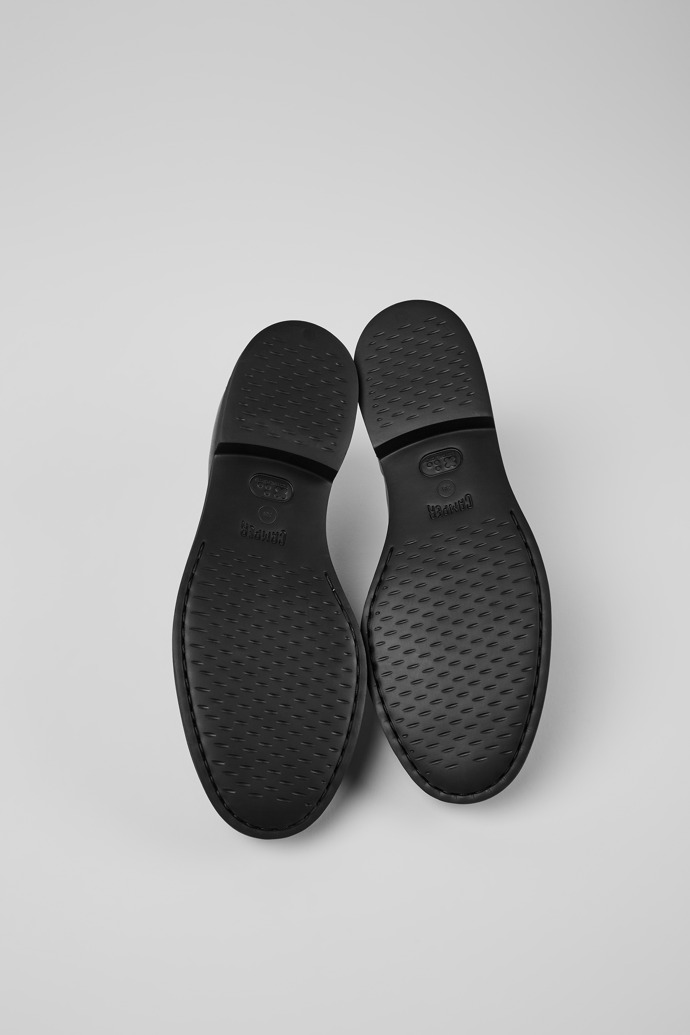 Neu Eingetroffen Camper Iman - Schwarzer Damenschuh aus Leder.