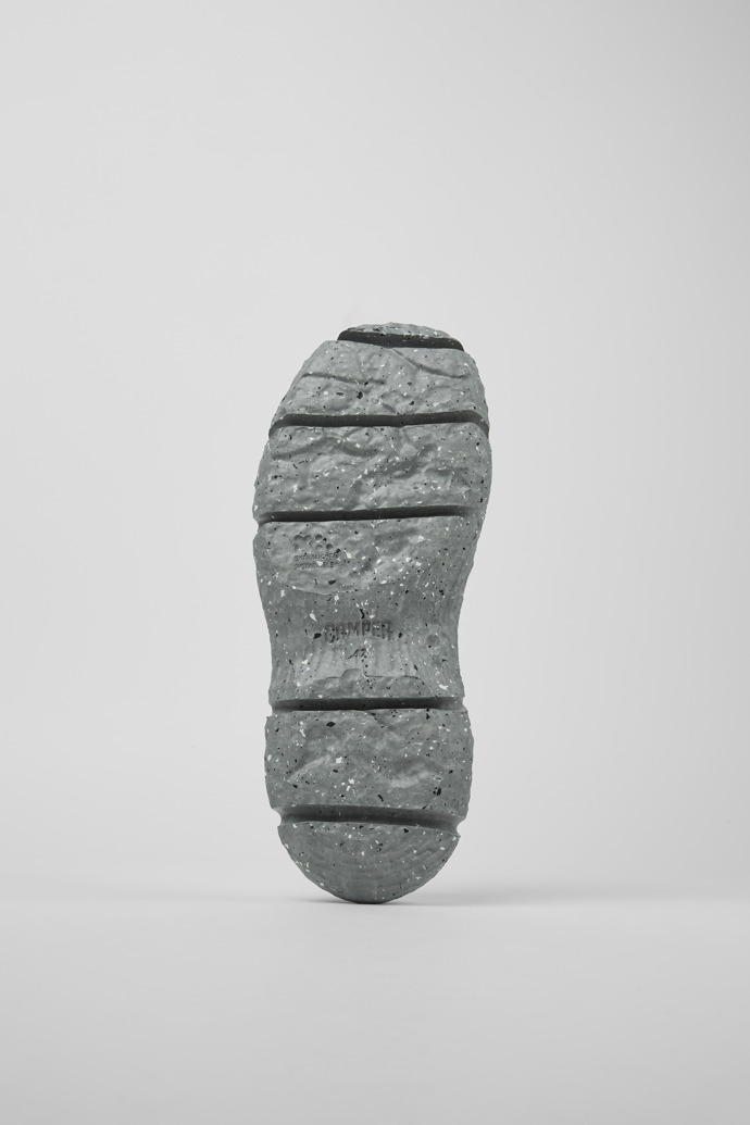 Neu Eingetroffen Camper ROKU Outsoles - Graue Laufsohlen (2 Stück) für jeweils den rechten und den linken Schuh.