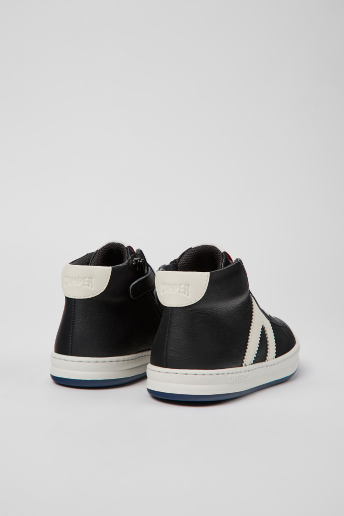 Neu Eingetroffen Camper Runner - Schwarzweißer Kindersneaker aus Leder