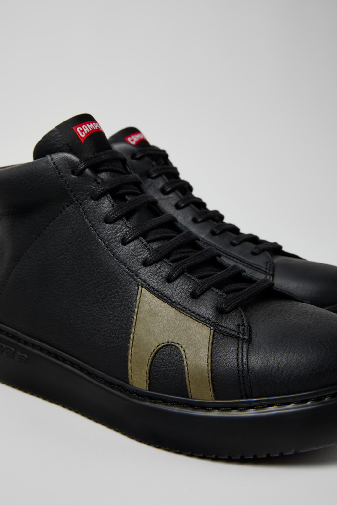 Neu Eingetroffen Camper Runner K21 - Mehrfarbige Lederstiefel-Sneaker für Herren.