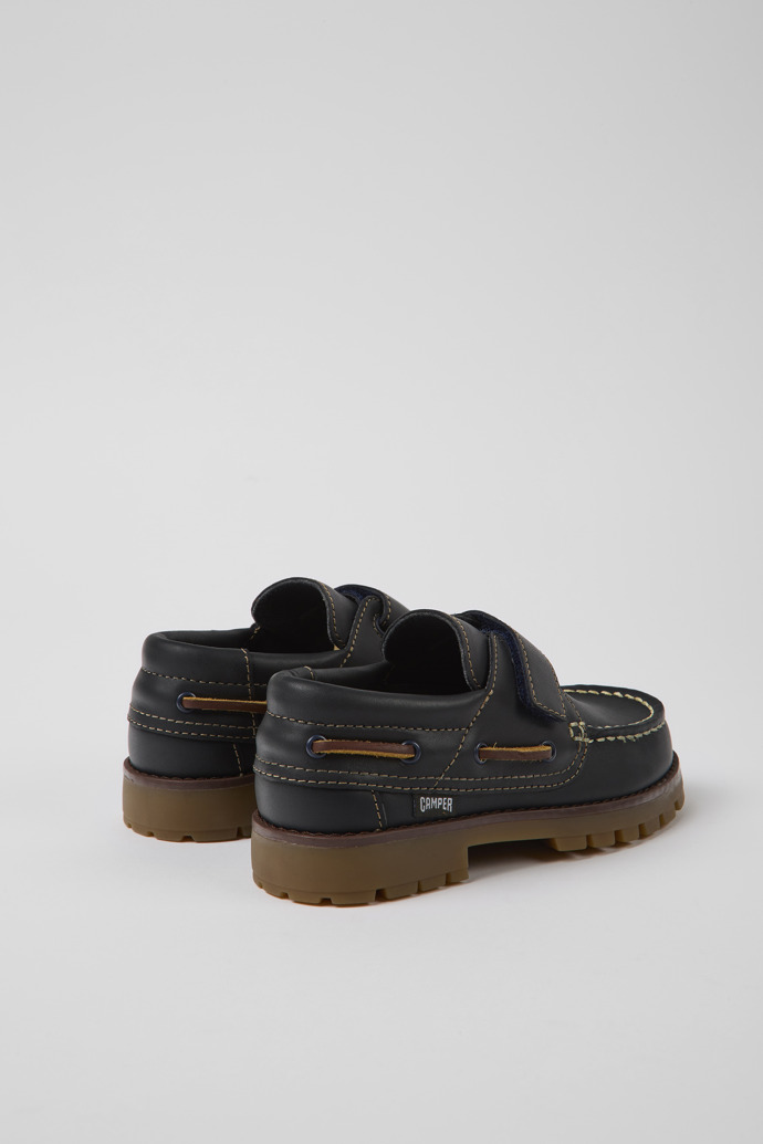 Neu Eingetroffen Camper Compas - Blauer Kinderschuh aus Leder im Nautikstil.