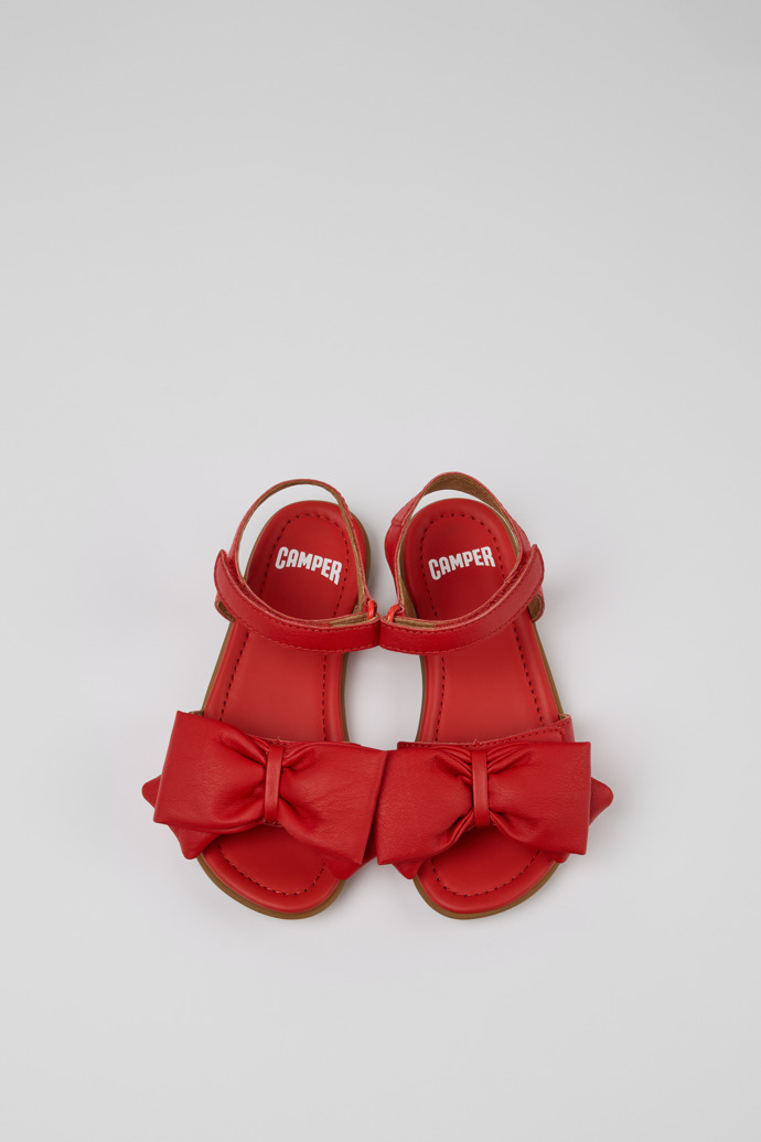 Neu Eingetroffen Camper Right - Rote Kindersandalen aus Leder.