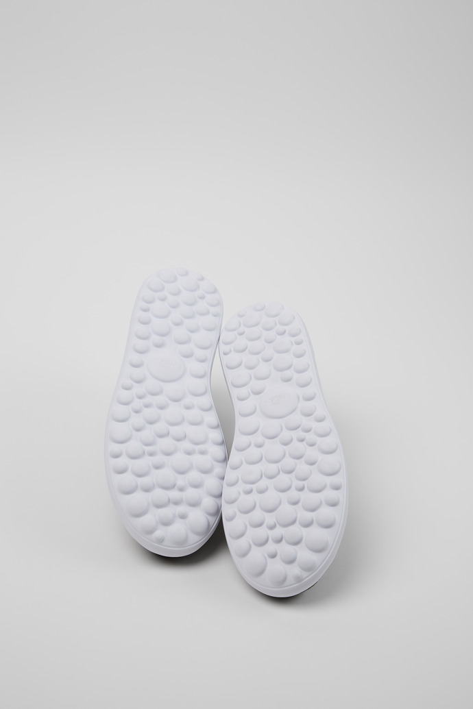Neu Eingetroffen Camper Pelotas XLite - Grüner Herrensneaker aus recyceltem PET und Nubukleder.