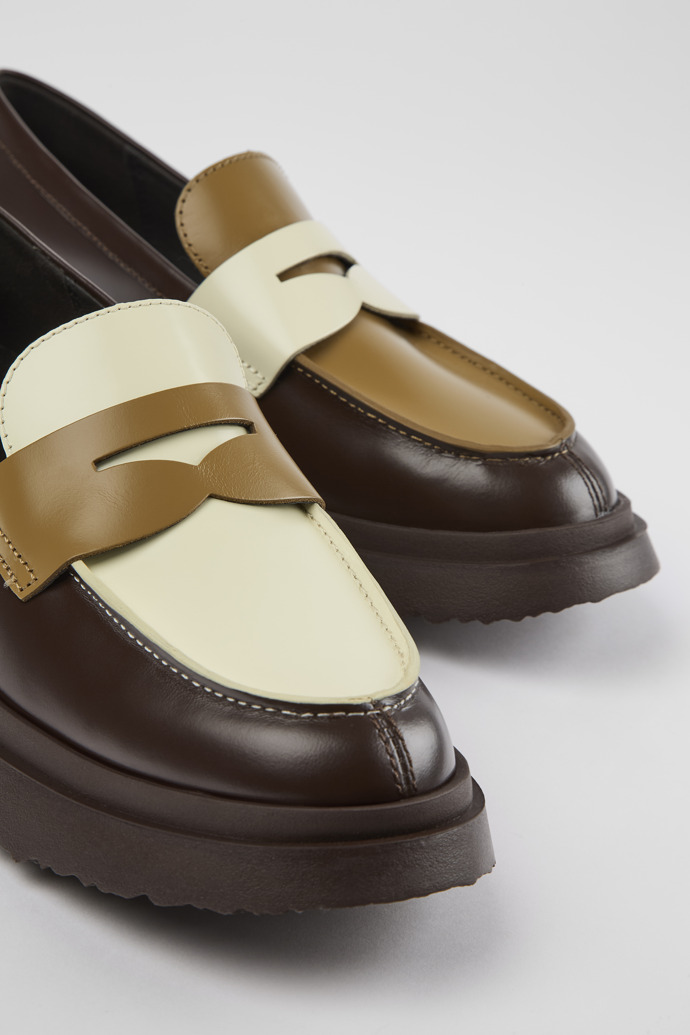 Neu Eingetroffen Camper Twins - Braune und weiße Lederloafer für Damen