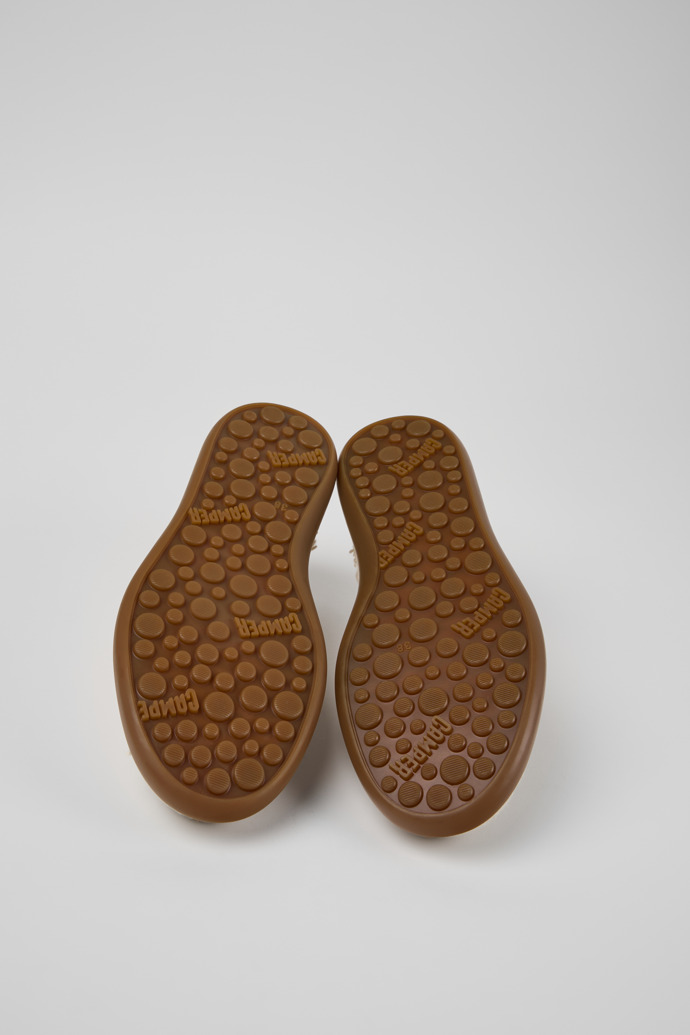 Neu Eingetroffen Camper Pelotas Soller - Beiger Sneaker aus Bio-Baumwolle für Damen.