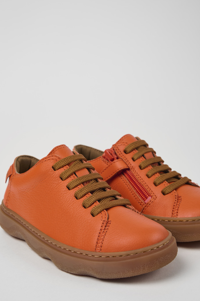 Neu Eingetroffen Camper Kiddo - Orange Kinderschuhe aus Leder