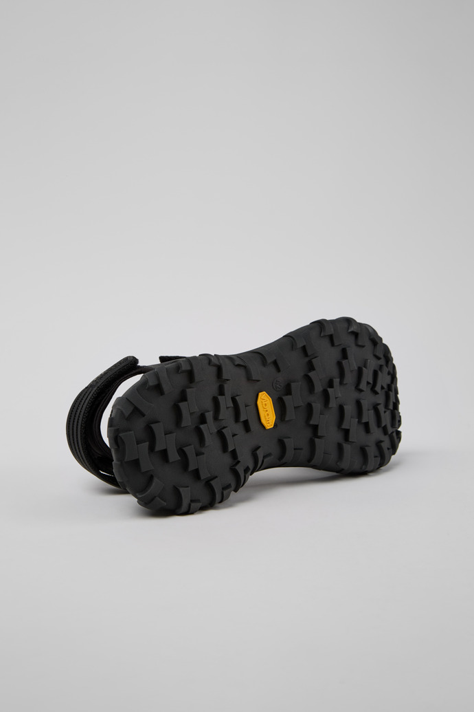 Neu Eingetroffen Camper Drift Trail Sandal - Schwarze Sandalen aus recyceltem PET/Leder für Herren.
