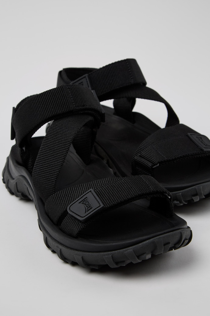 Neu Eingetroffen Camper Drift Trail Sandal - Schwarze Herrensandalette aus Recycling-PET.