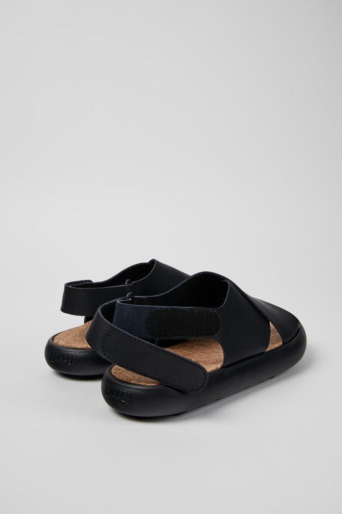 Neu Eingetroffen Camper Pelotas Flota - Schwarze Damensandalen aus Leder mit Kreuzriemen