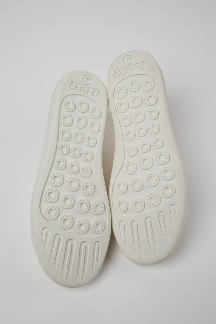 Neu Eingetroffen Camper Peu Touring - Weißer Damensneaker aus recyceltem PET.
