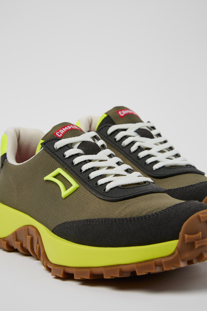 Neu Eingetroffen Camper Drift Trail VIBRAM - Mehrfarbige Damensneaker aus Recycling-PET und Nubukleder.
