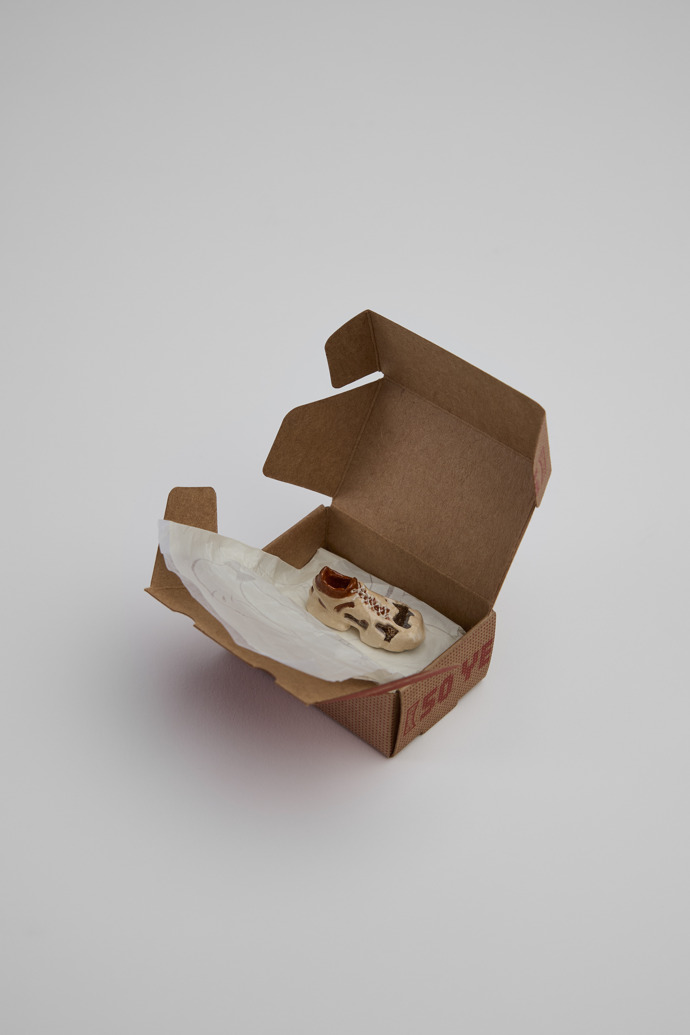 Neu Eingetroffen Camper Miniature Tossu Sculpture - Keramikschuh