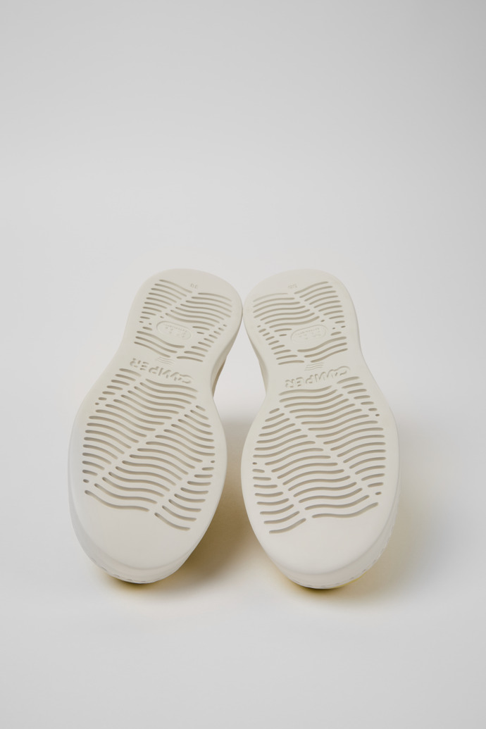 Neu Eingetroffen Camper Runner - Gelber Ledersneaker für Damen.