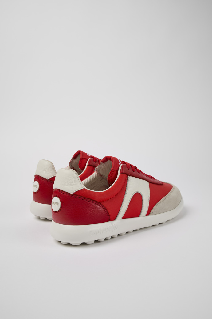 Neu Eingetroffen Camper Pelotas Xlite - Roter Damensneaker aus Textil/Leder