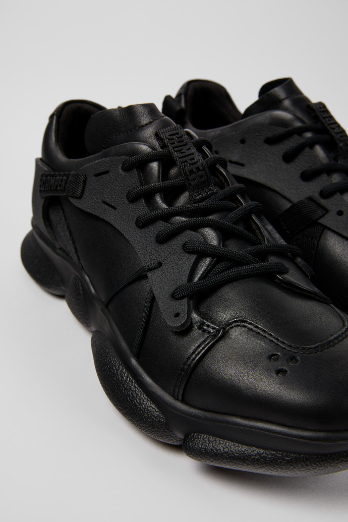 Neu Eingetroffen Camper Karst - Schwarzer Damensneaker aus Leder und Textil