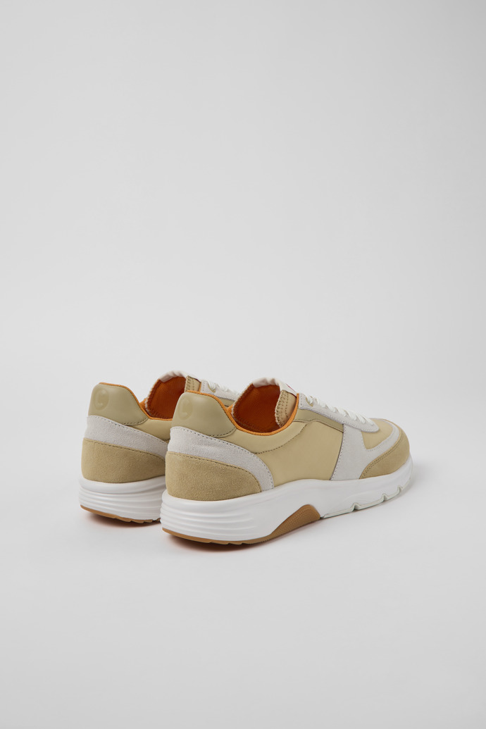Neu Eingetroffen Camper Drift - Herrensneaker aus Nubukleder in Beige und Weiß