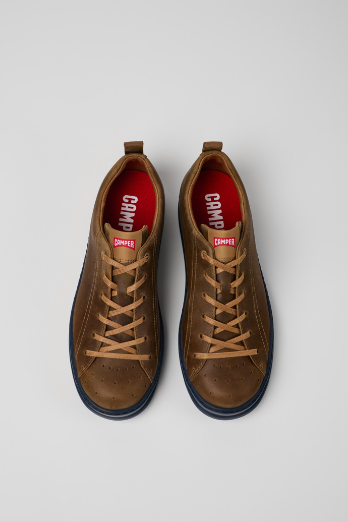 Neu Eingetroffen Camper Runner - Brauner Herrensneaker aus Nubukleder
