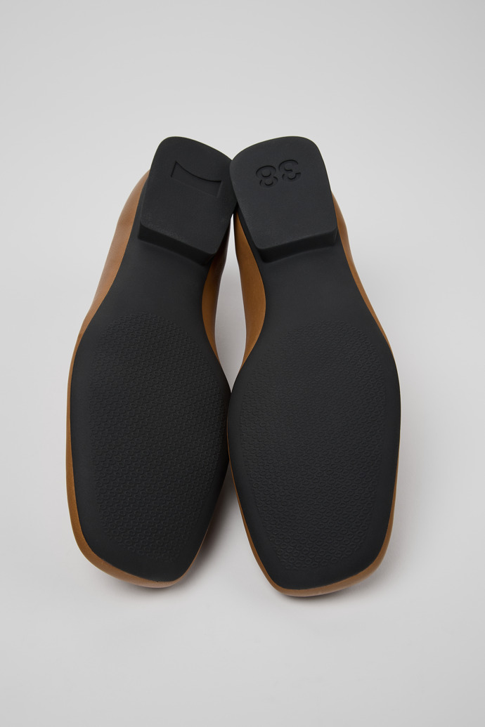 Neu Eingetroffen Camper Casi Myra - Brauner Damenschuh aus Leder.