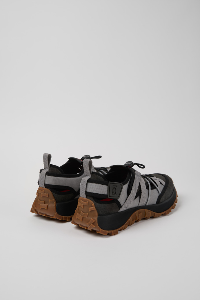 Neu Eingetroffen Camper Drift Trail VIBRAM - Grauer Herrensneaker aus recyceltem PET und Nubukleder.