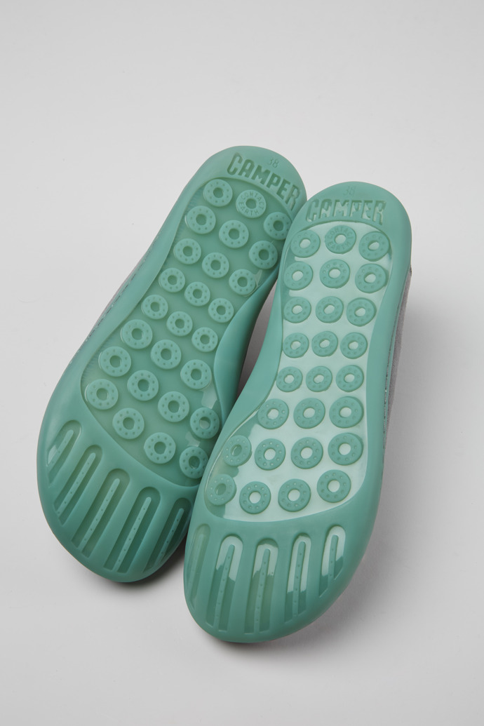 Neu Eingetroffen Camper Peu - Graue Damenschuhe aus Nubukleder.