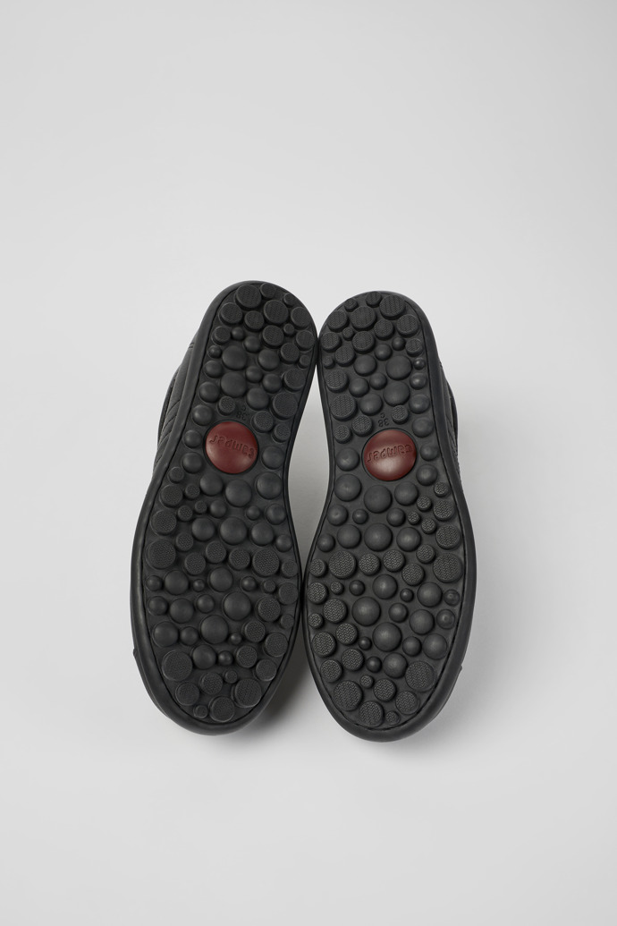 Neu Eingetroffen Camper Pelotas - Schwarzer Damenschuh aus pflanzlich gegerbtem Leder.