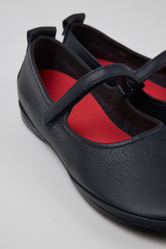 Neu Eingetroffen Camper Right - Blaue Leder-Damenschuhe.