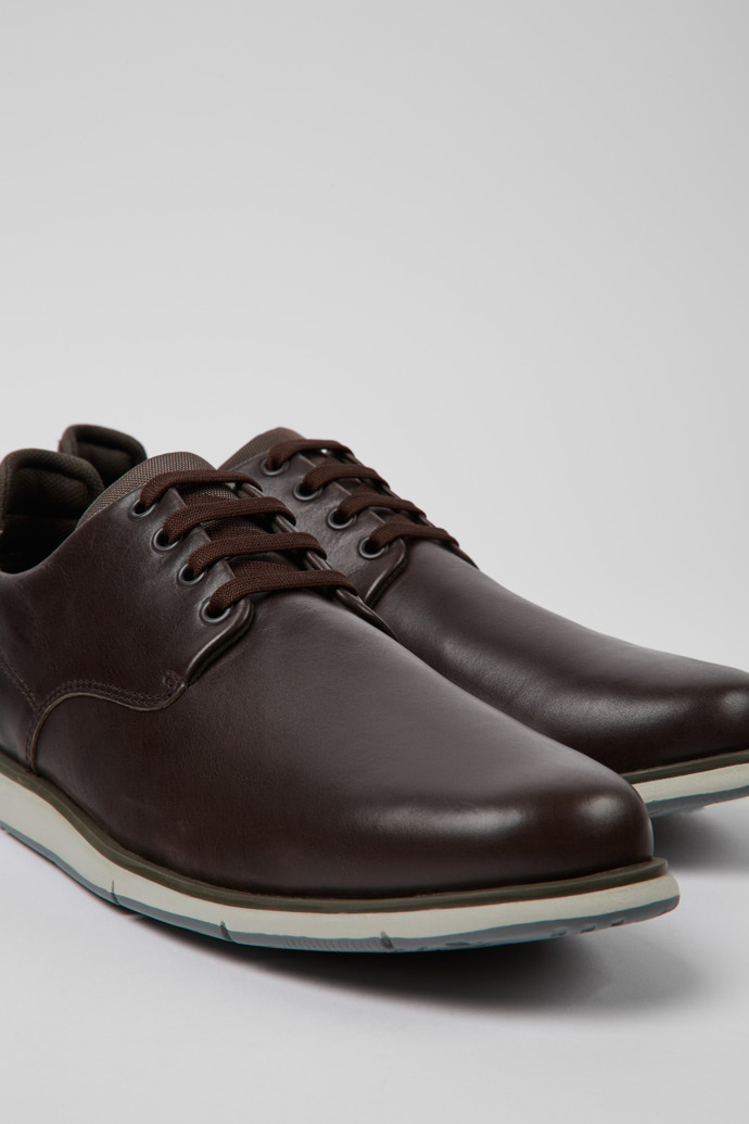 Neu Eingetroffen Camper Smith - Brauner Herrenschuh aus Leder