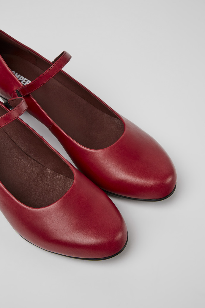 Neu Eingetroffen Camper Helena - Rote Lederschuhe für Damen.