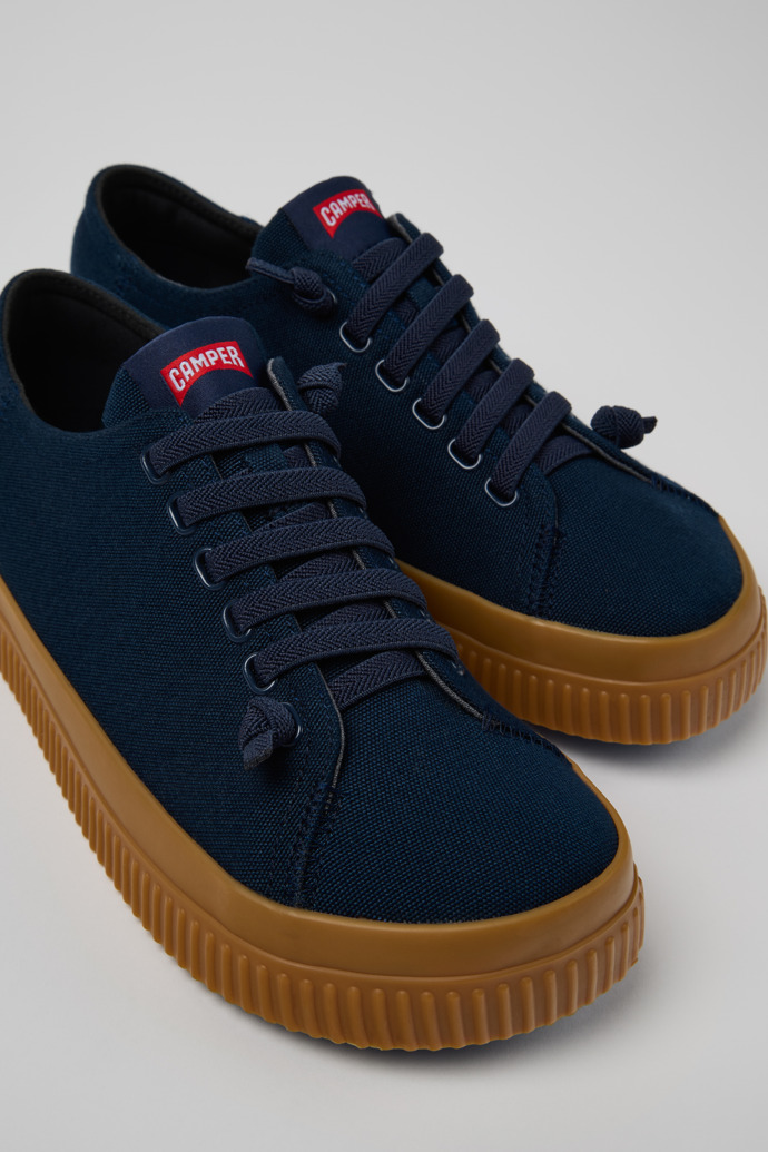 Neu Eingetroffen Camper Peu Roda - Blauer Herrensneaker aus TENCEL™ Lyocell.