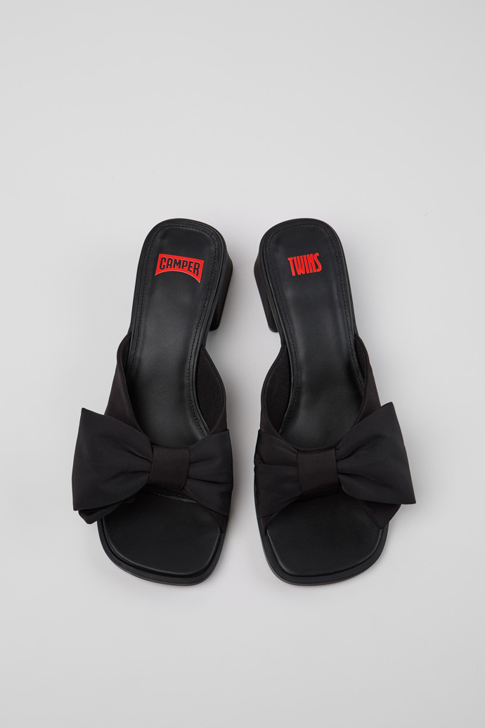 Neu Eingetroffen Camper Twins - Schwarze Sandale aus recyceltem PET für Damen.