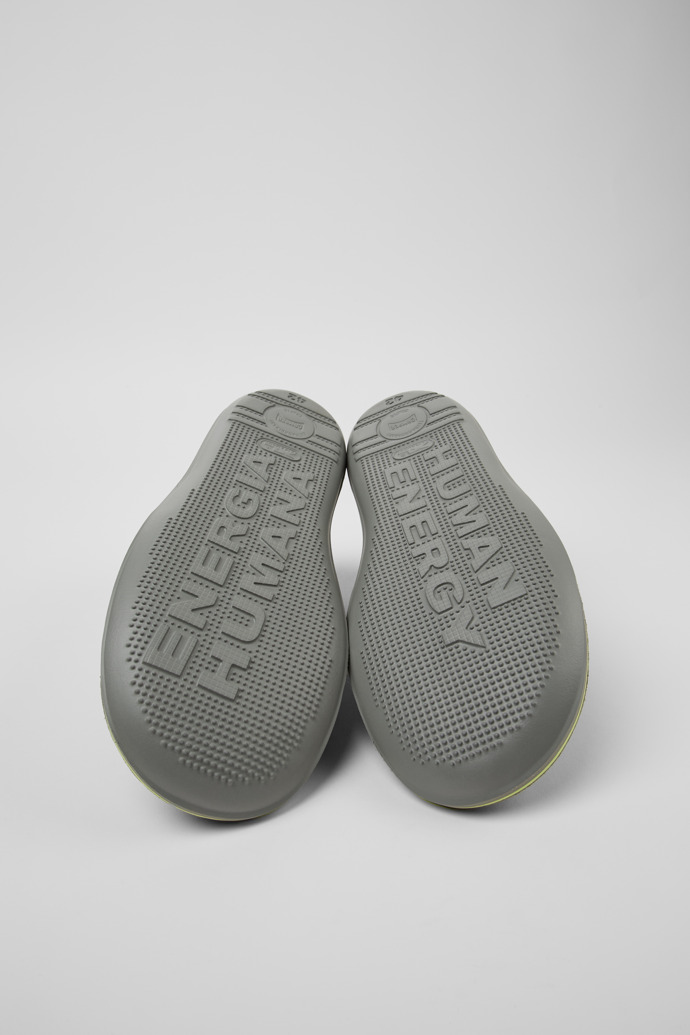 Neu Eingetroffen Camper Beetle - Grüne Herrenstiefeletten aus TENCEL™ Nubukleder.