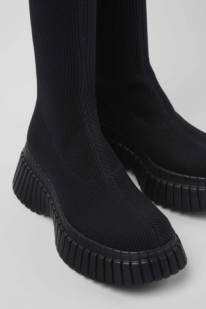 Neu Eingetroffen Camper BCN TENCEL® - Schwarzer Damenstiefel aus Textil