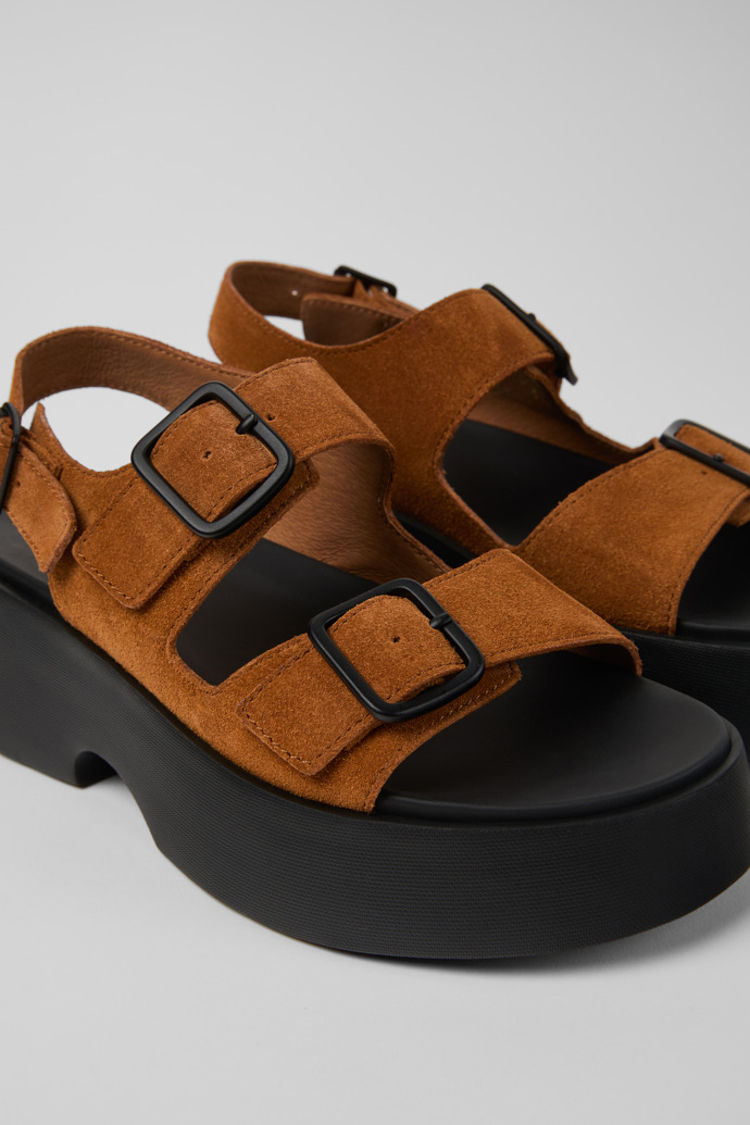 Neu Eingetroffen Camper Tasha - Braune Sandale aus Nubukleder für Damen.