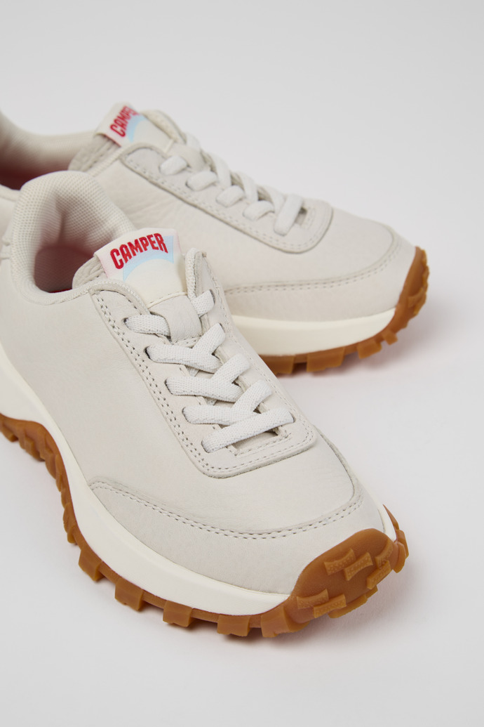 Neu Eingetroffen Camper Drift Trail - Weiße Kindersneaker aus Leder.