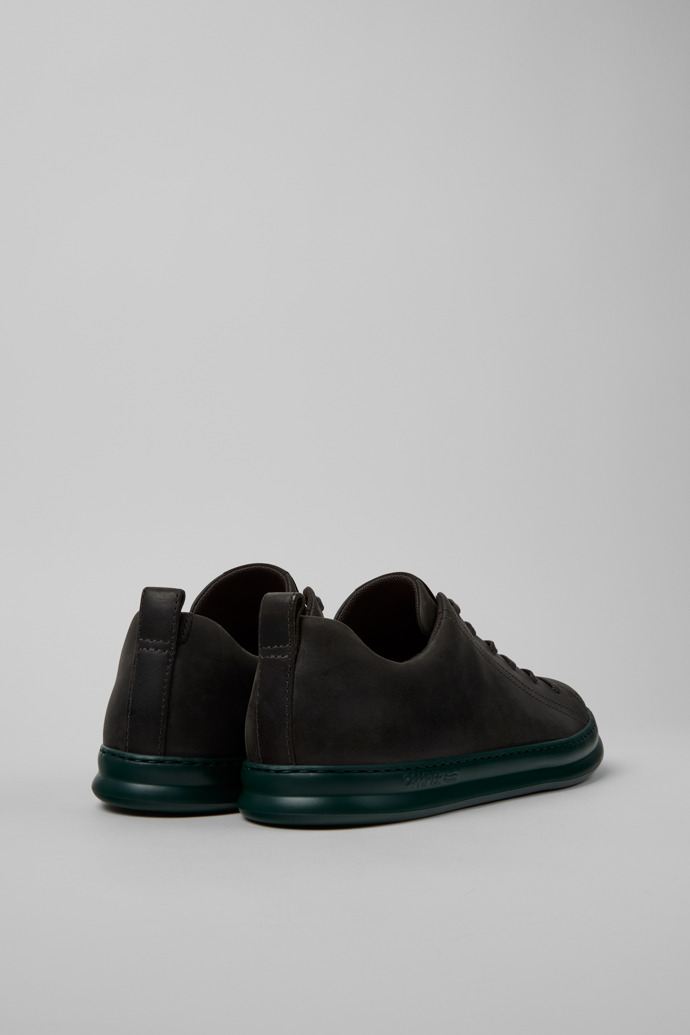 Neu Eingetroffen Camper Runner - Grauer Herrensneaker aus Nubukleder.