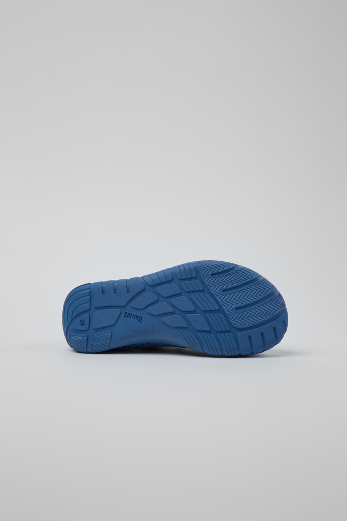 Neu Eingetroffen Camper Peu - Blauer Kindersneaker aus Strick.