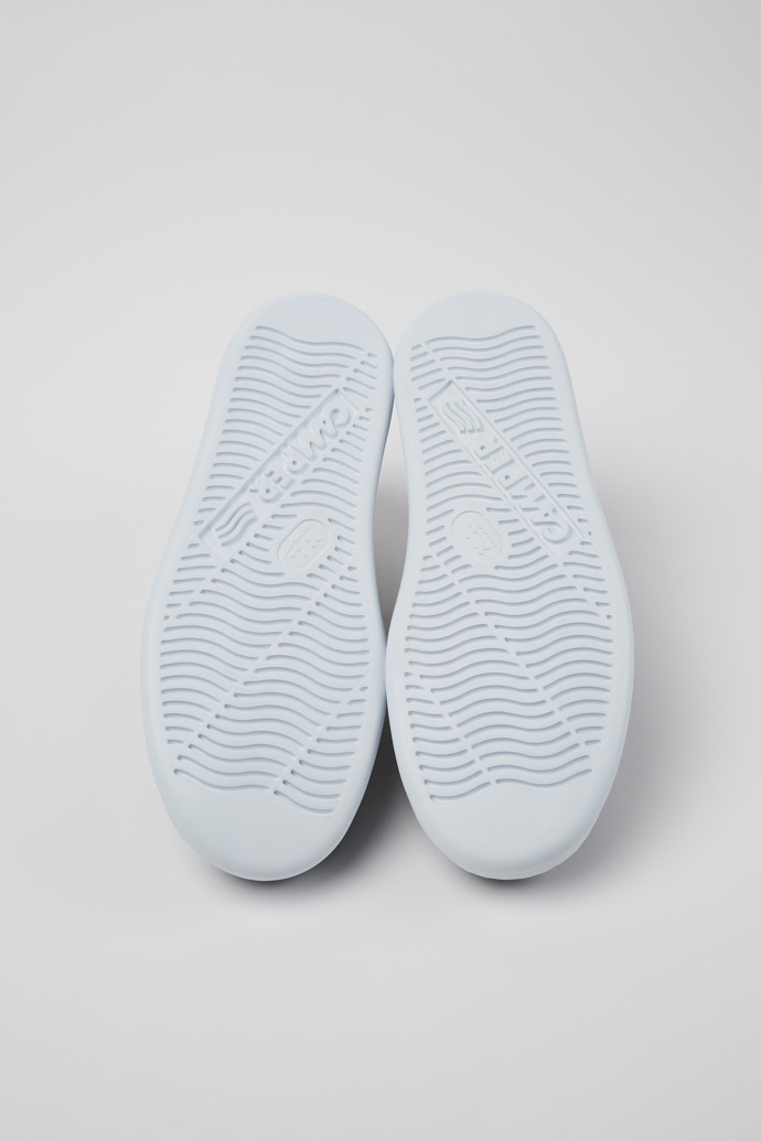 Neu Eingetroffen Camper Runner - Blauer Herrensneaker aus Leder.