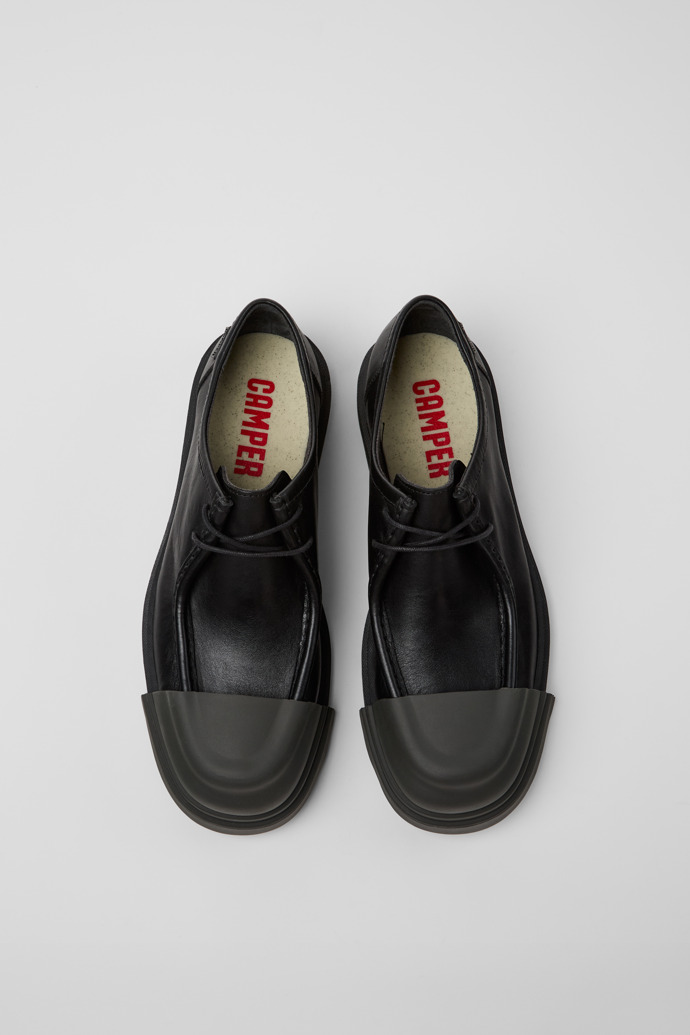 Neu Eingetroffen Camper Junction - Schwarzer Herrenschuh aus Leder.