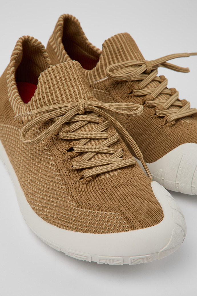 Neu Eingetroffen Camper Peu Path - Brauner Damensneaker aus Textil