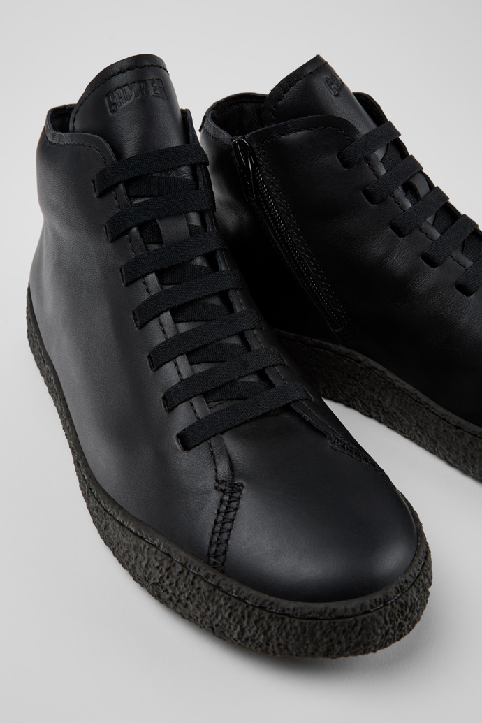 Neu Eingetroffen Camper Peu Terreno - Schwarzer Desert-Boot aus Leder für Herren