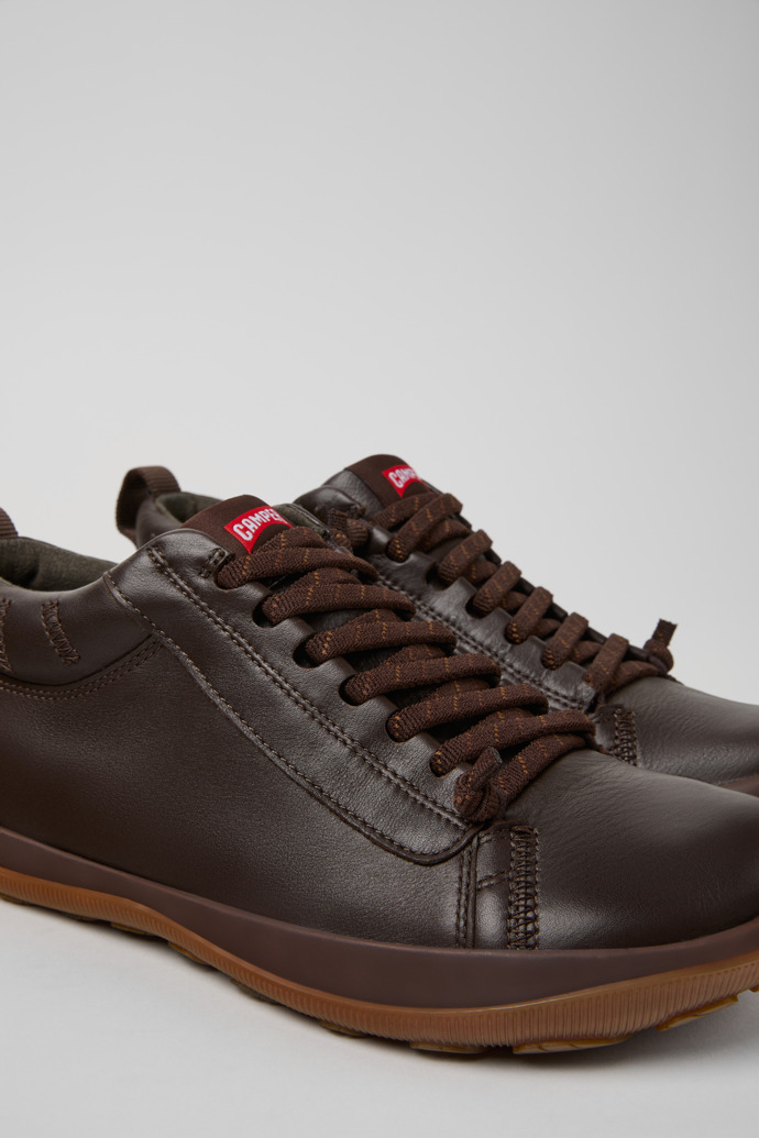 Neu Eingetroffen Camper Peu Pista GM - GORE-TEX - Braune Herrenstiefelette aus Leder.