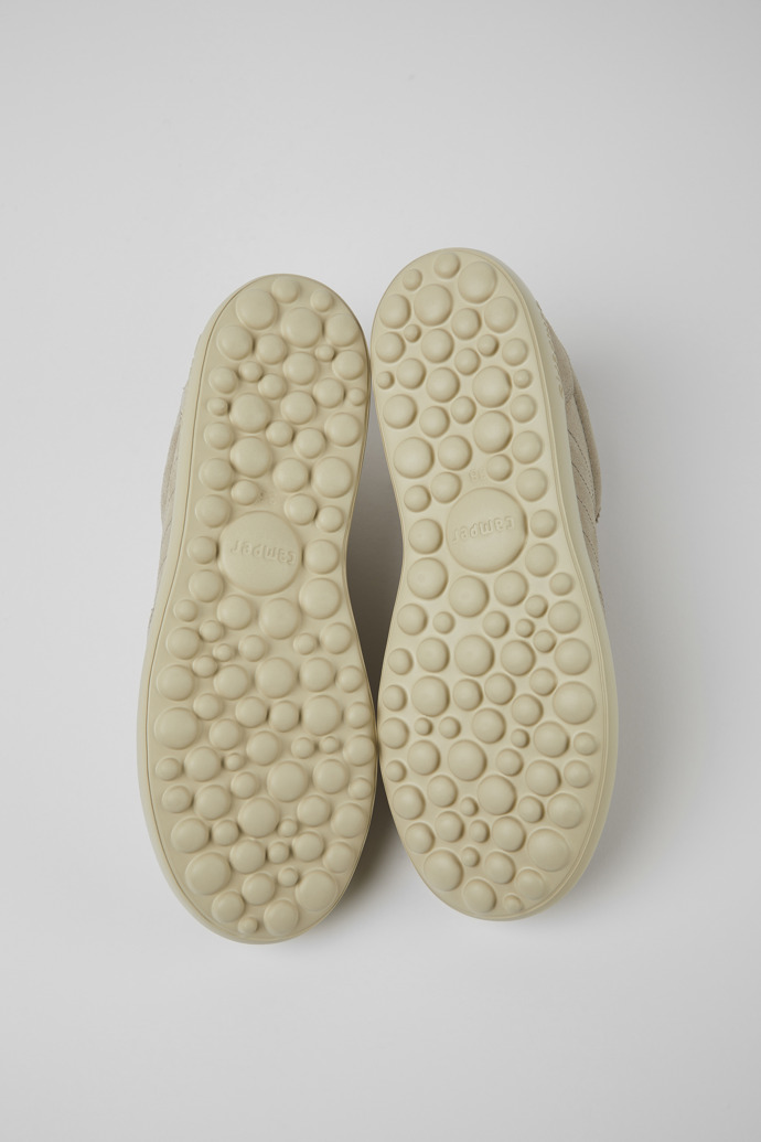 Neu Eingetroffen Camper Pelotas XLF - Beiger Damensneaker aus Nubukleder.