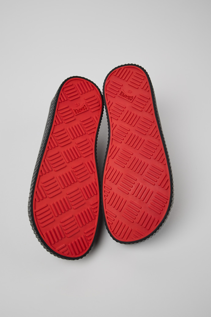Neu Eingetroffen Camper Peu Roda - Grauer Herrensneaker aus Nubukleder.