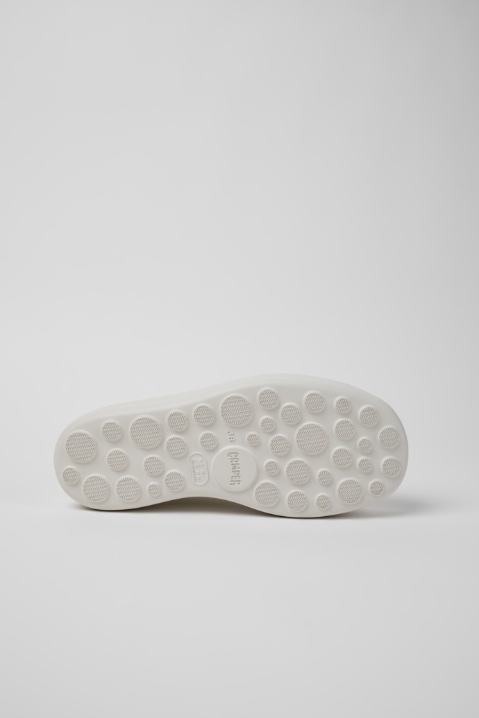 Neu Eingetroffen Camper Pelotas Flota Up - Weiße Ledersandalen für Damen.